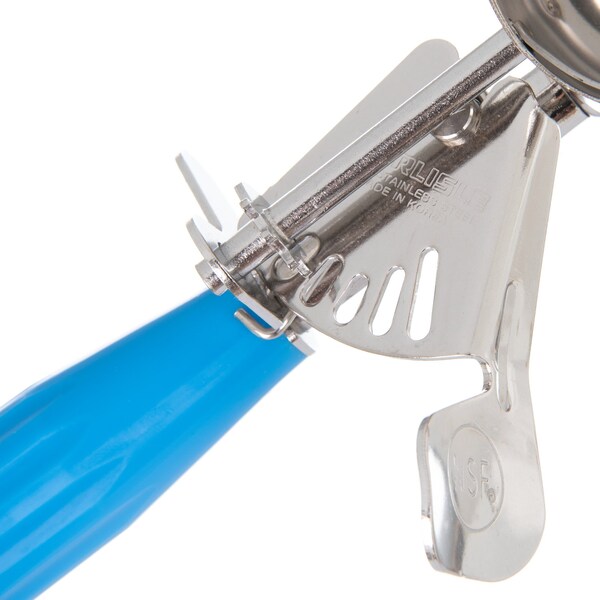 Carlisle Foodservice SS Disher Scoop No 16, 2.75 oz., Blu, PK12 - 60300-16