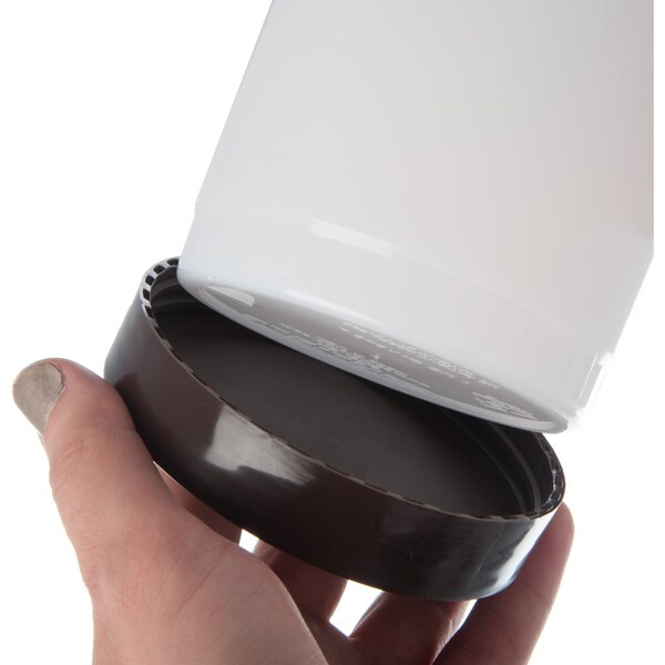 Carlisle Foodservice Store N Pour Quart, 2 oz., 3.5", Assrt, PK12 - PS601NC00
