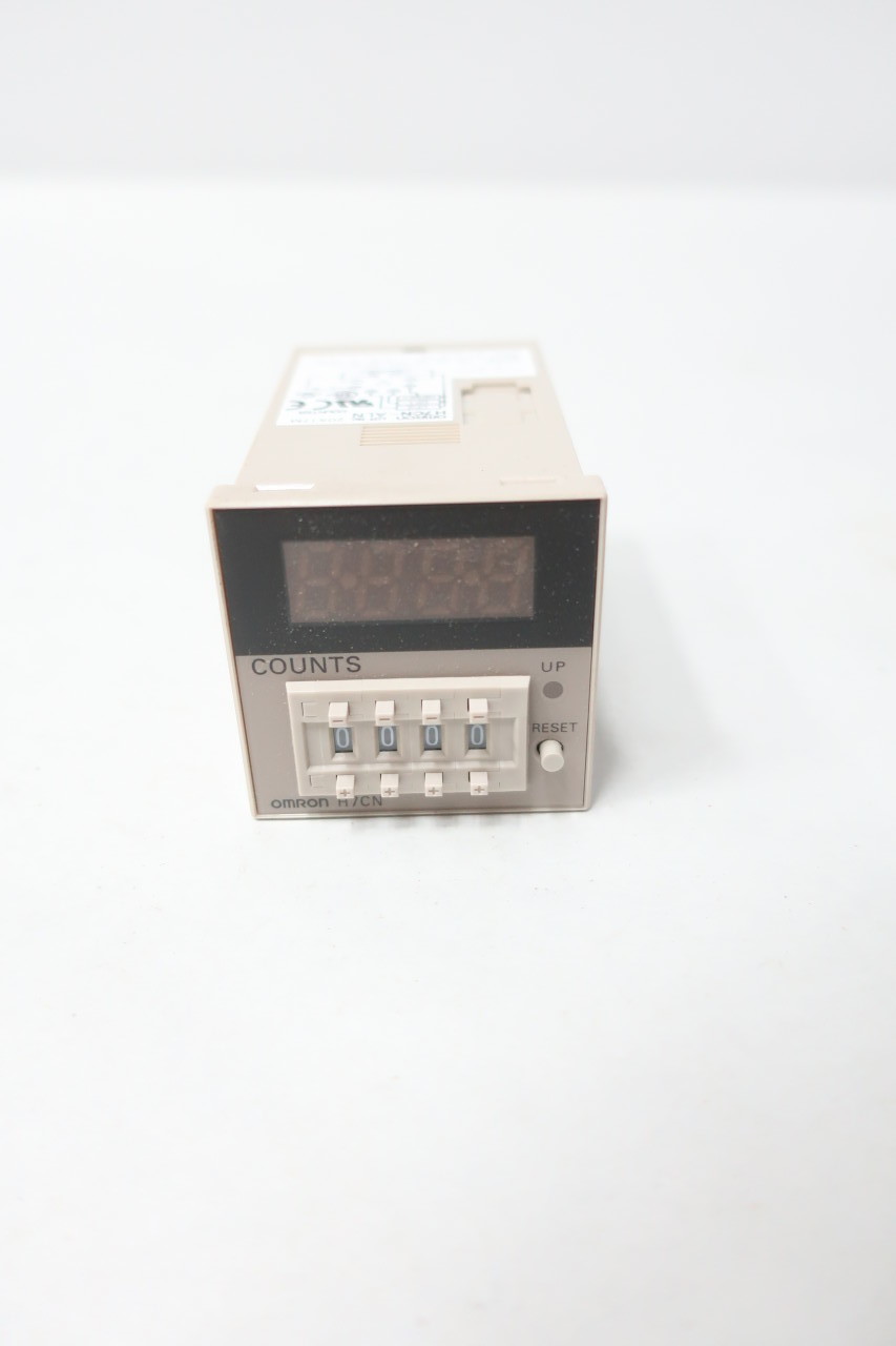 Contatore Omron H7CN-XLN-AC 4 Cifre 100-240 VAC, Nuovo