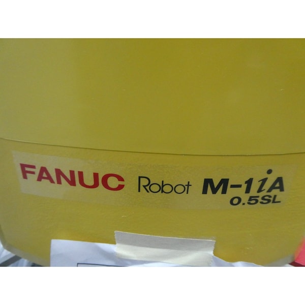 Fanuc 200-230V-AC 0.5KG 1PH ROBOT AND CONTROLLER ASSEMBLY - A05B-1522-B204 M-1IA/0.5SL A05B-2651-B421 R-30IB