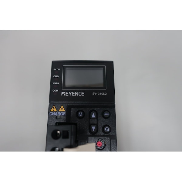 Keyence 0-400Hz 200-230V-AC 0-230V-AC 3Ph 400W Servo Drives and Amplifier - SV-040L2