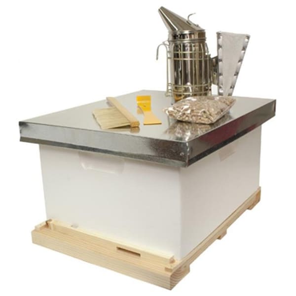 Harvest Lane Honey Harvest Lane Honey WWA-104 Beginner Beekeeper Kit - 203677