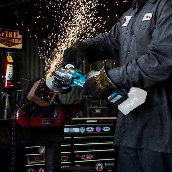 Makita XGT Brushless Cordless 4-1/2", 40V max - GAG01Z