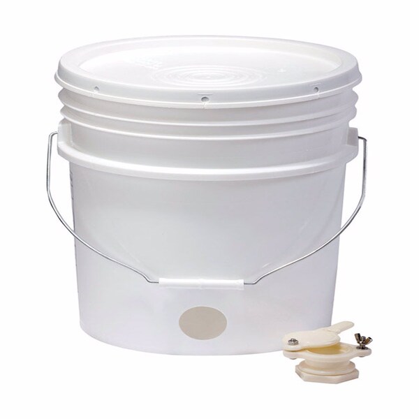 Little Giant Little Giant 20 qt Bee Bucket - BKT5