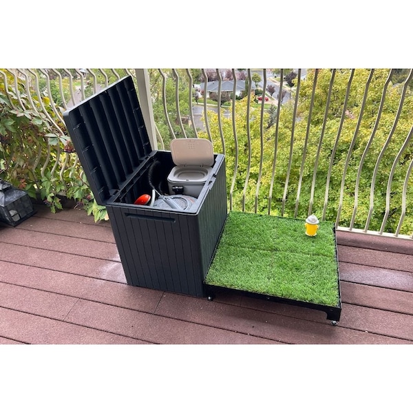 K9 Kennel Store 2ft X 2ft Quick N Clean Potty Station W/Plastic Potty Attendant - 2X2PS-PPA