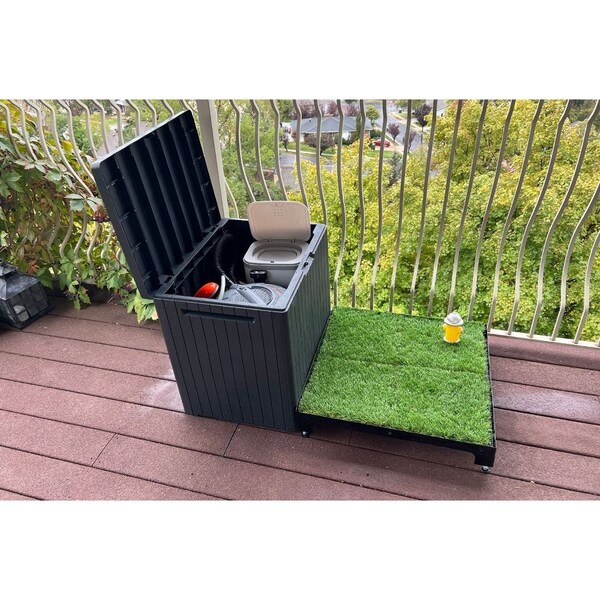 K9 Kennel Store 2ft X 2ft Quick N Clean Potty Station W/Plastic Potty Attendant - 2X2PS-PPA