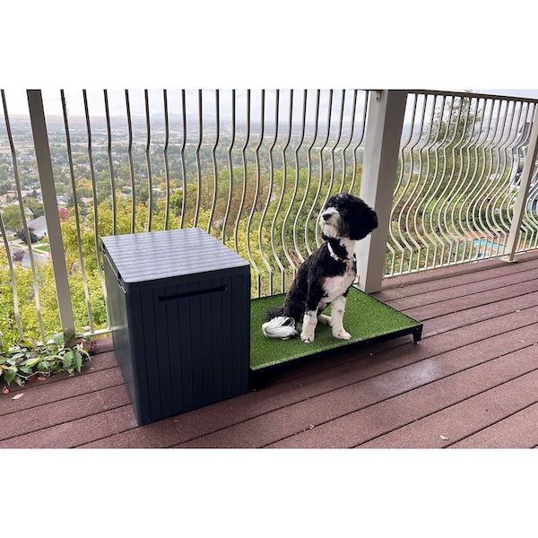 K9 Kennel Store 2ft X 3ft Quick N Clean Potty Station W/Plastic Potty Attendant - 2X3PS-PPA