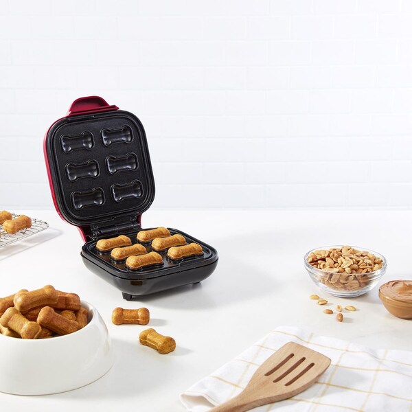Rise By Dash Rise by Dash Polypropylene Dog Treat Maker 6 pc - RDTM200GBRR04