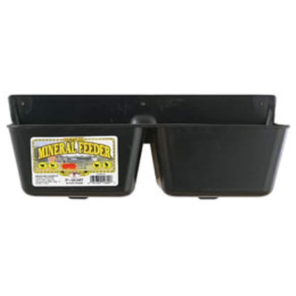 Miller Mfg MF35 3.5 qt. Mineral Feeder, Black - 405058009