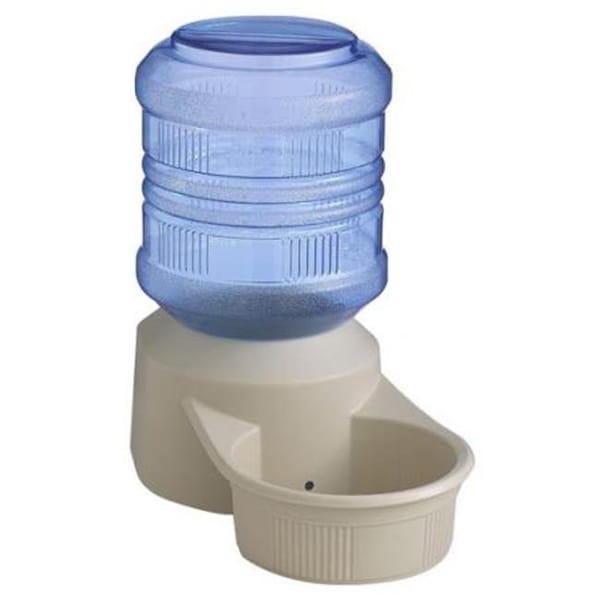 Miller Mfg Miller Manufacturing 1613926 8 qt. Deluxe Water Tower - 1613926
