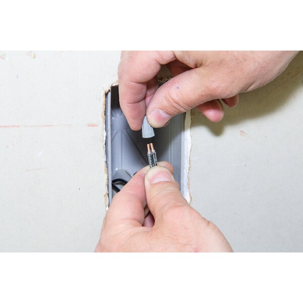 Gardner Bender WireGard 1 Wire Connector, 22 to 16 AWG Wire, Steel Contact, Polypropylene Housing Material, Gray - 19-001