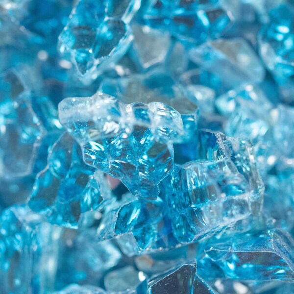 Msi 0.25 Cu. Ft. 0.5 In. 20 Lbs. Marine Blue Fireglass Rock - ZOR-FIRGLS-0106