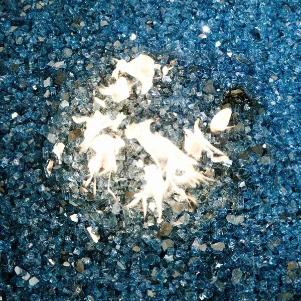 Msi 0.25 Cu. Ft. 0.5 In. 20 Lbs. Marine Blue Fireglass Rock - ZOR-FIRGLS-0106