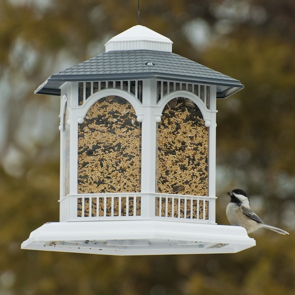 Audubon Audubon Wild Bird 10 lb Plastic Deluxe Gazebo Bird Feeder 6 ports - NA6262
