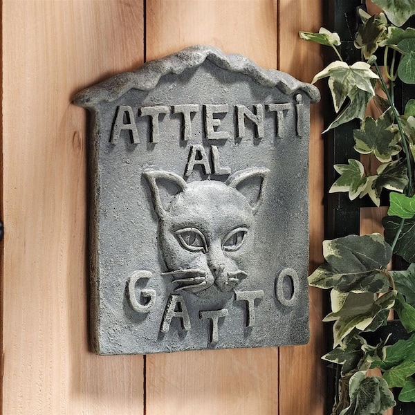 Design Toscano Beware of Cat Italian Wall Sculpture: Attenti al Gatto - NG31604