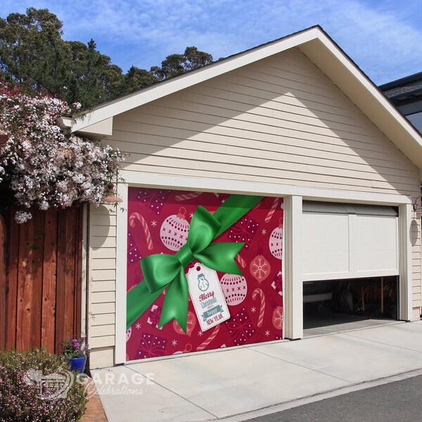 Celebrations Garage Celebrations Merry Christmas and A Happy New Year 7 ft. x 8 ft. Garage Door Cover - RE1-07-08-002