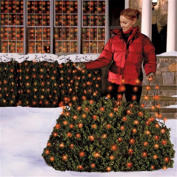 Goldengifts 40802-71 4 x 6 ft. 100 Red LED Net Light Set - GO2515831