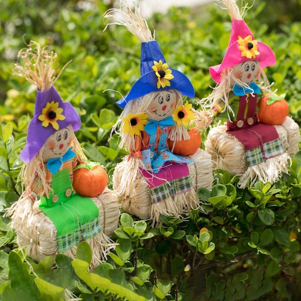 Gardenised Outdoor Fall Decor Halloween Scarecrow for Garden Ornament Sitting on Hay Bale, Straw Multicolor - QI004087