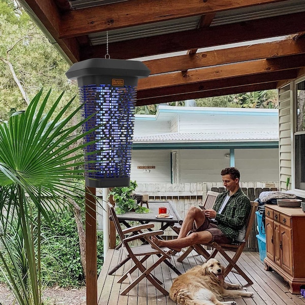 Black & Decker Bug Zapper/Fly Trap Mosquito Gnat Killer Indoor/Outdoor Electric 2 Acre Coverage Commercial Strength - BDPC971