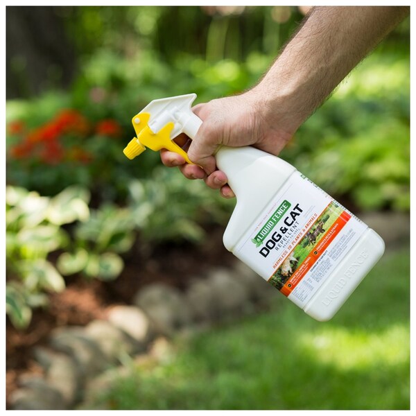Liquid Fence Liquid Fence Animal Repellent Spray For Cats and Dogs 32 oz - HG-71296