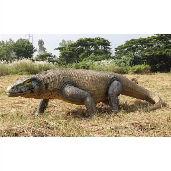 Design Toscano Giant Megalania Monitor Lizard Statue - NE130056