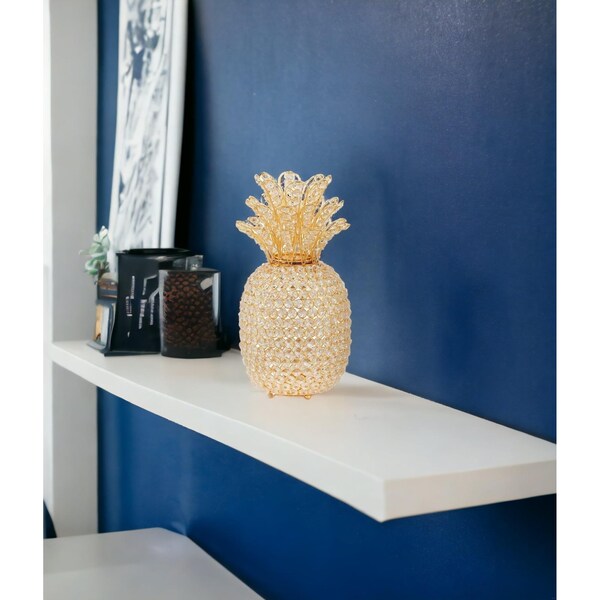 Homeroots 15 in. Faux Crystal & Gold Pineapple Sculpture - 379771