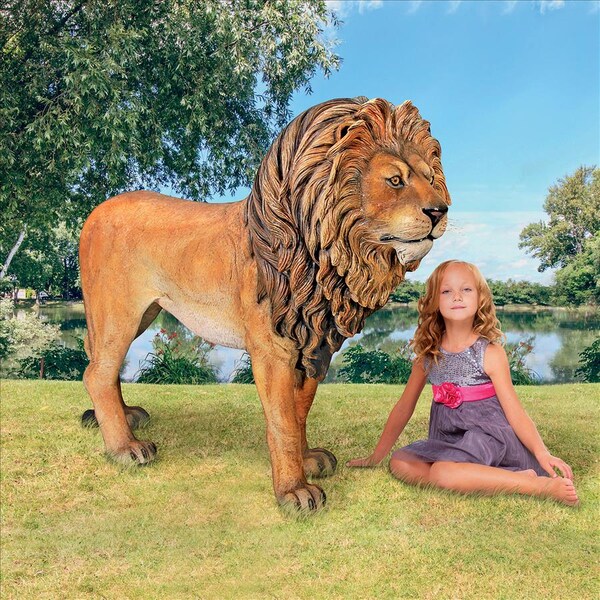 Design Toscano Life-Size "King of the Lions" Sculpture - NE110101
