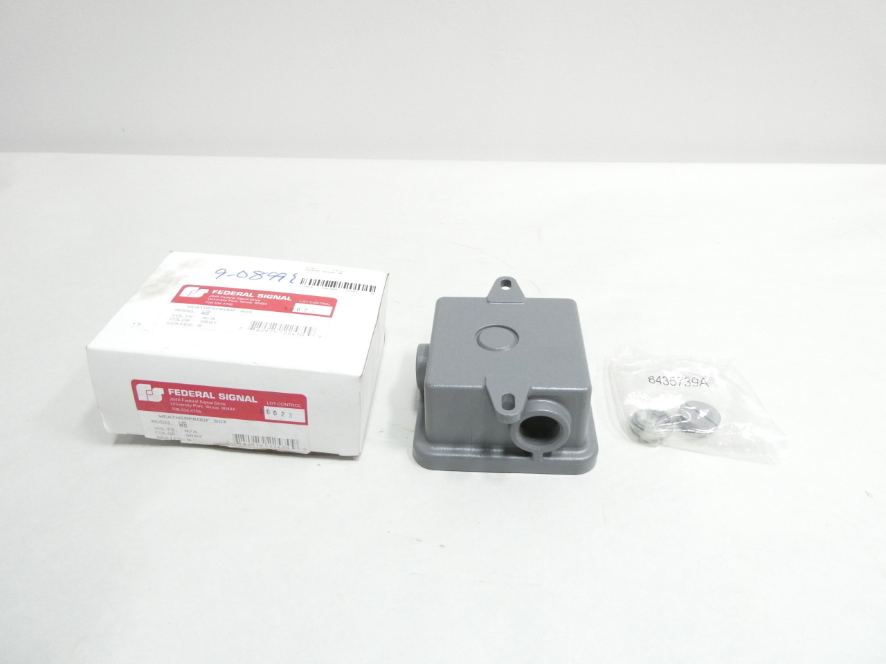 FEDERAL SIGNAL WB GRAY WATERPROOF BOX ENCLOSURE - MRO INDUSTRIAL