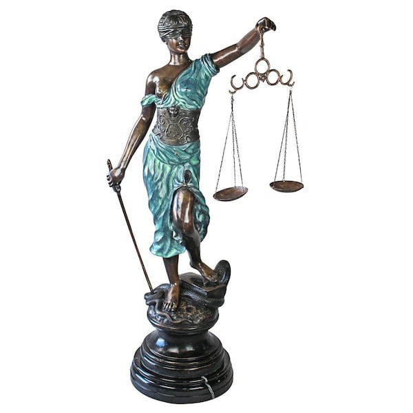 Design Toscano Themis, Blind Justice Cast Bronze Statue: Giant - AA5075