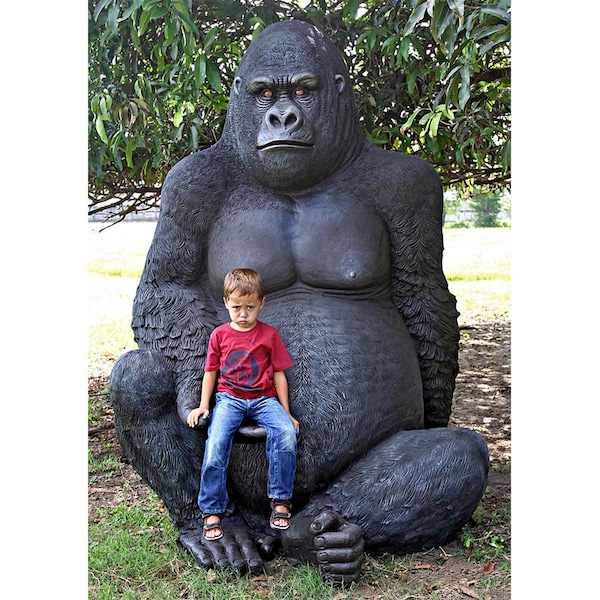 Design Toscano Giant Male Silverback Gorilla Statue - NE110088