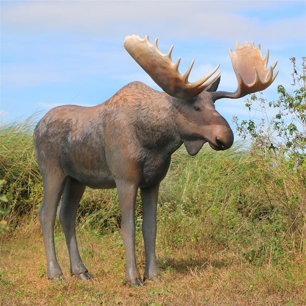 Design Toscano North American Majestic Moose Full Scale Animal Statue - NE170211