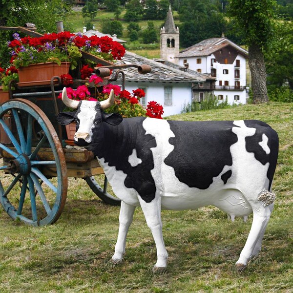 Design Toscano The Grande-Scale Wildlife Animal Collection: Holstein Cow Statue - NE80139