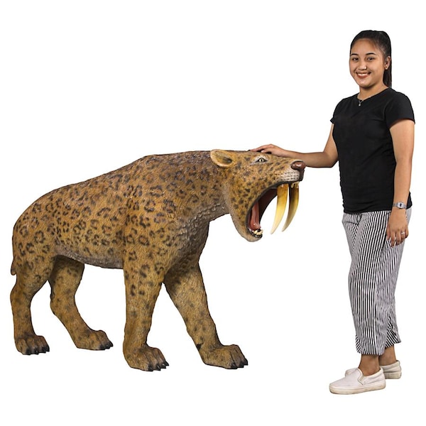 Design Toscano Prehistoric Predator Sabre-Toothed Cat Statue - NE180148