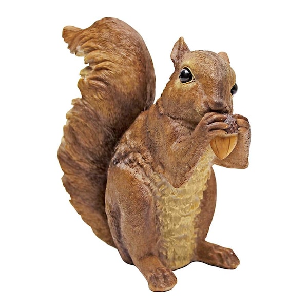 Design Toscano Scamper and Chomper, the Woodland Squirrel Statues: Chomper - QM188731