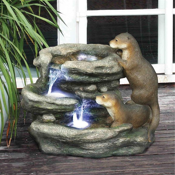 Design Toscano Bright Waters Otters Garden Fountain Sculpture - DW97060