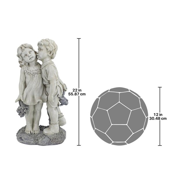 Design Toscano Young Sweethearts: Kissing Children Garden Statue - NG30739