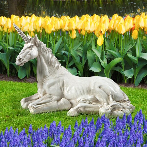 Design Toscano Mystical Unicorn of Avalon Statue: Medium - AL22646