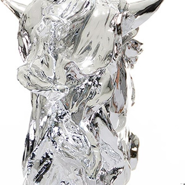 Homeroots Modern Head Sculpture - Silver Horse - 284045