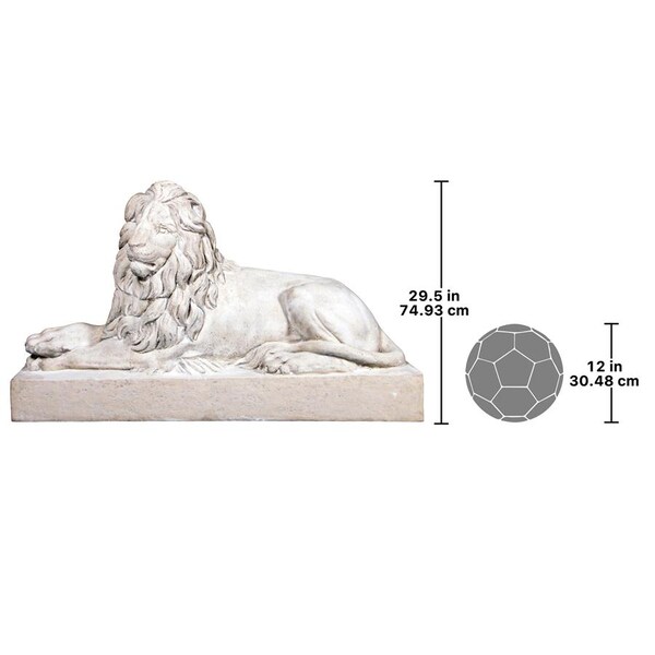 Design Toscano Castle Courtyard Lion Sentinel Statue: Head Left - NE1602752