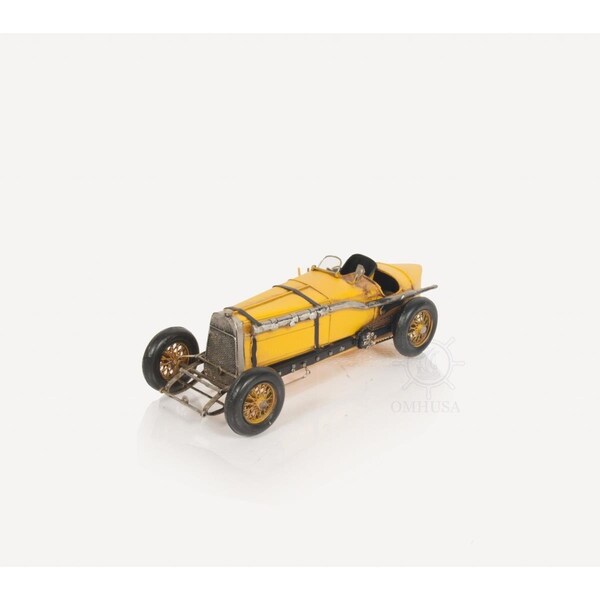 Homeroots Alfa Romeo P2 Classic Racing Car Sculpture - 401184