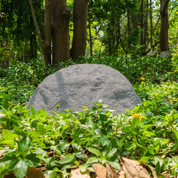 Gardenised Outdoor Natural Artificial Round Rock Decor for Gardens, Lawns, and Landscapes - QI004479
