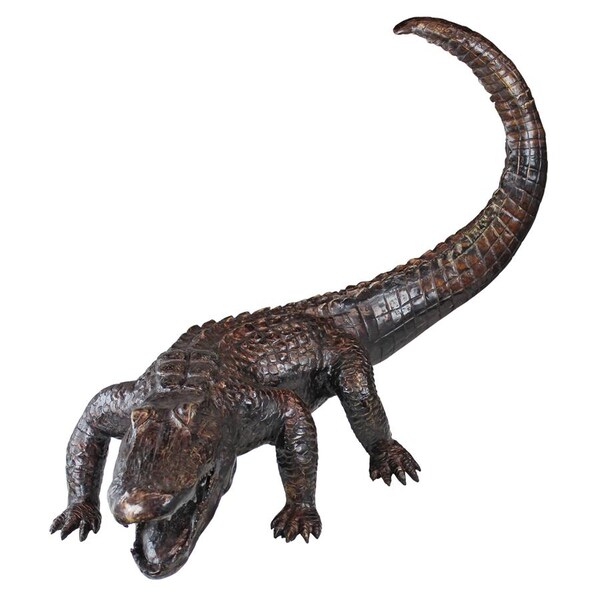 Design Toscano Gator on the Prowl: Spitting Bronze Alligator Garden Statue - SU1860