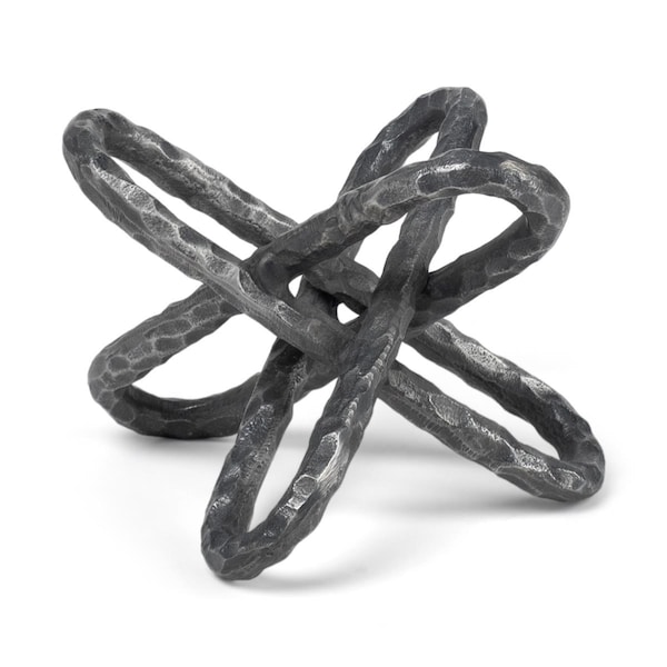 Palacedesigns 10 x 10 x 10 in. Black Silver Metal Chain Link Sculpture - PA3670196