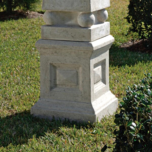 Design Toscano Grand Garden English Plinth - NE140502