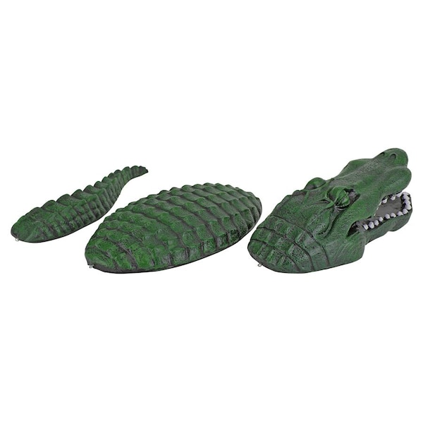 Design Toscano Fearless Lawn Gator of the Castle Moat Statue - NG296989