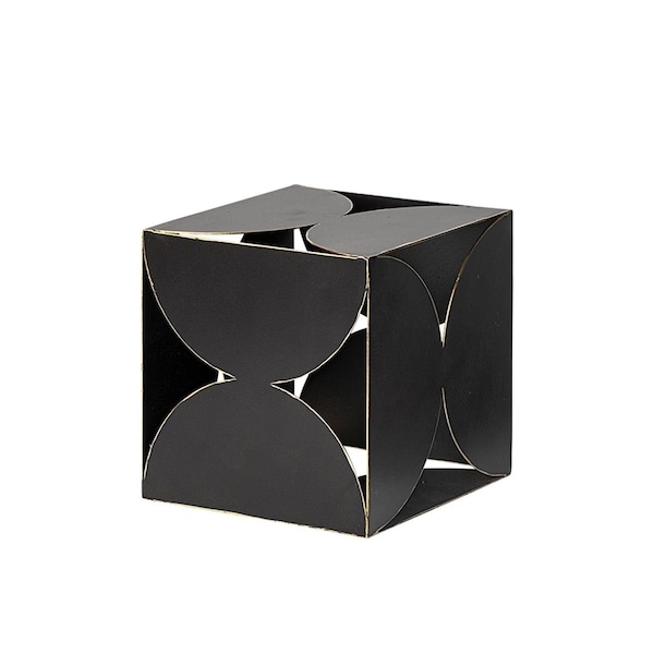 Homeroots 6 in. Contemporary Black Metal Geo Cube Sculpture - 392474