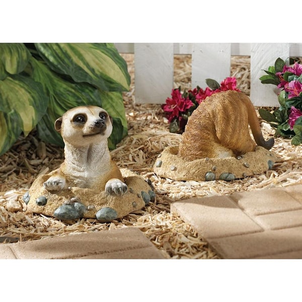Design Toscano Kalahari Meerkat Statue Set: Into Hole & Out of Hole - QL957082