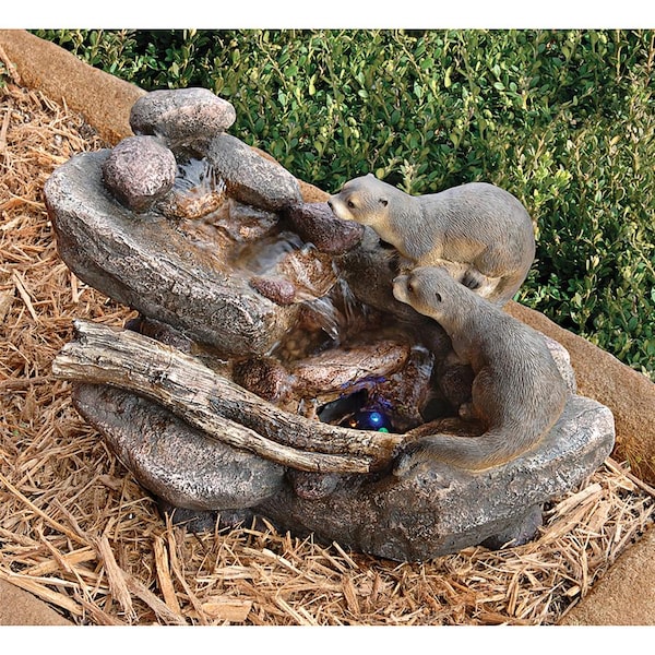 Design Toscano Curious Sea Otters Garden Fountain - DW08087