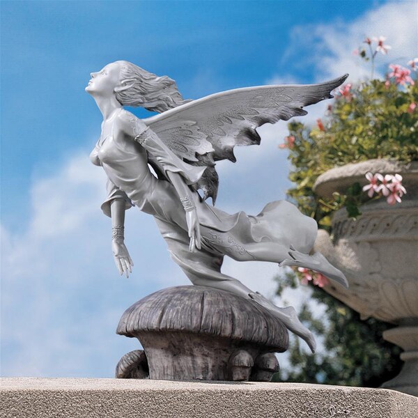 Design Toscano Enchanted Flight of the Garden Fairy Statue - CL5880