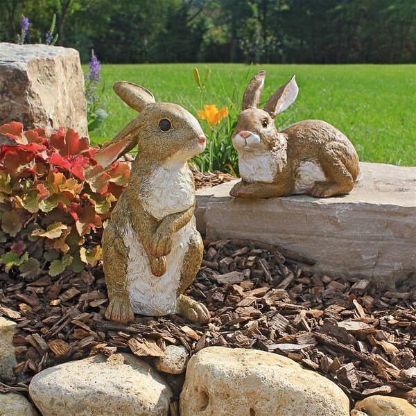 Design Toscano Bashful and Hopper Garden Bunnies Collection: Set of Two - QM6200861
